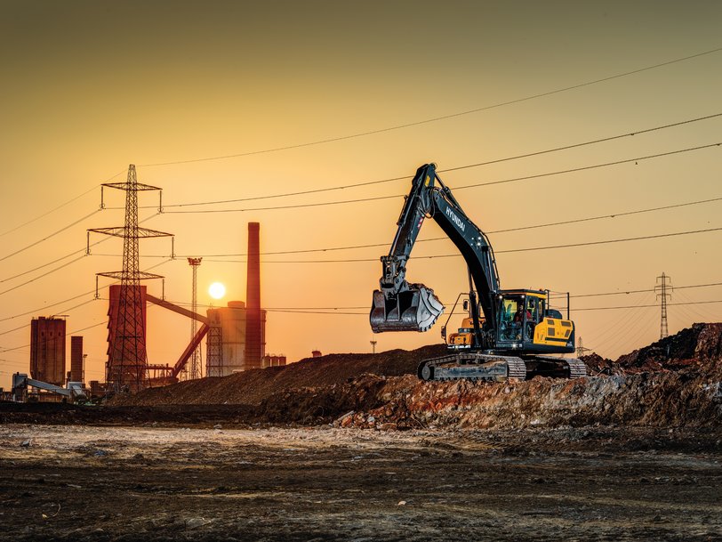 HYUNDAI AND DOOSAN TO COMPETE UNDER GENUINE TIE-UP